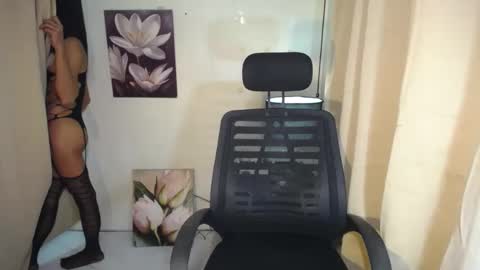 trina online show from 02.26.25