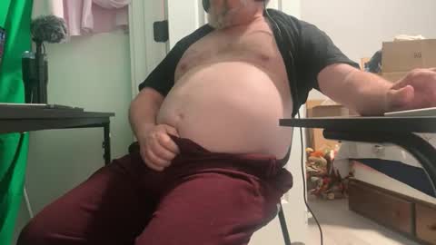 Snapshot of allergictochat chatting on 10.18.25 Allergictolove online show from 10.18.25