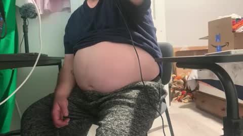 Snapshot of allergictochat chatting on 10.22.25 Allergictolove online show from 10.22.25