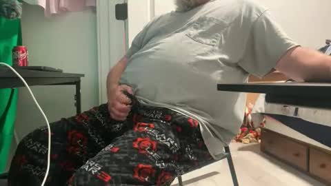 Snapshot of allergictochat chatting on 11.16.25 Allergictolove online show from 11.16.25