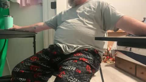 Snapshot of allergictochat chatting on 11.17.25 Allergictolove online show from 11.17.25