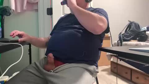 Allergictolove online show from 01.13.26