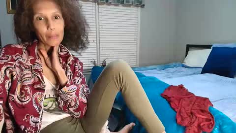 wishlist on bio online show from 10.31.25