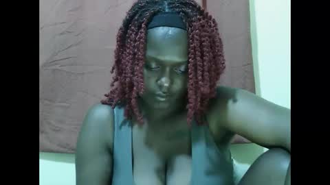 Snapshot of allie_quin chatting on 09.26.25 Allie online show from 09.26.25