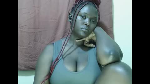 Snapshot of allie_quin chatting on 10.16.25 Allie online show from 10.16.25