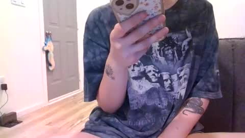 alliebearx online show from 01.15.25