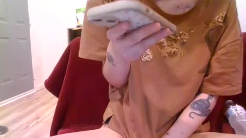 alliebearx online show from 02.01.25