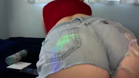 alliehex online show from 01.30.25