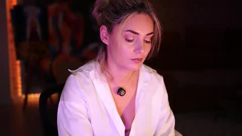 Allie online show from 11.11.25