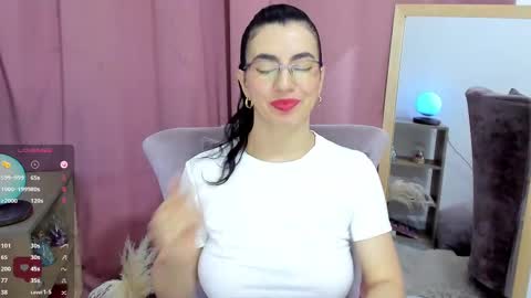    online show from 09.11.25