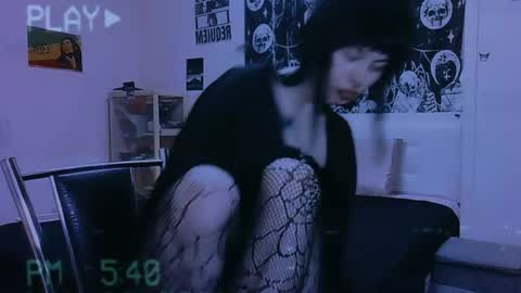 Snapshot of allisondeetz chatting on 08.04.26 Alis online show from 08.04.26