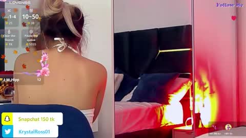 Snapshot of allisonsweetie chatting on 11.01.25 AllisonSweetie online show from 11.01.25