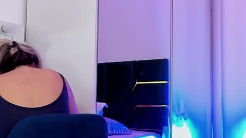 AllisonSweetie online show from 04.21.26