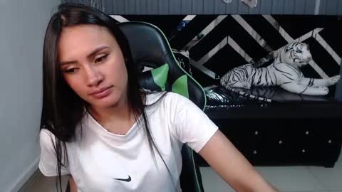 Allisson online show from 02.19.25