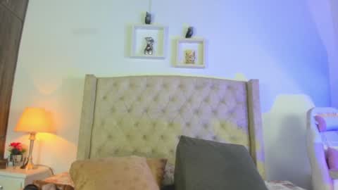 Snapshot of allisson_m chatting on 01.13.25 allisson online show from 01.13.25