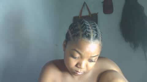 allizida01 online show from 01.14.26