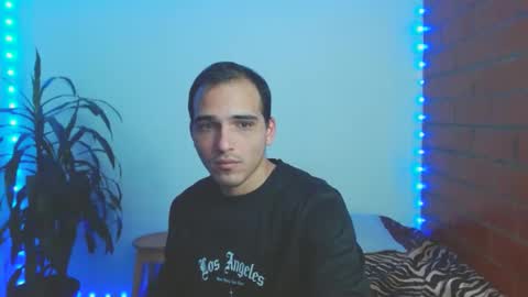 Snapshot of allmax_33 chatting on 11.02.25 Max online show from 11.02.25