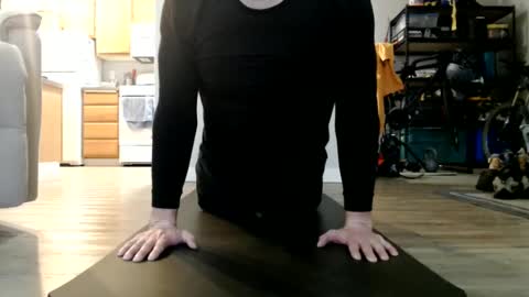 Snapshot of allnaked4 chatting on 01.01.25 allnaked4 online show from 01.01.25