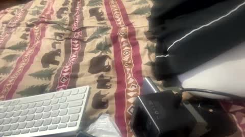 allthewayup10 online show from 09.12.25