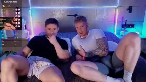 Snapshot of alltimehorny19 chatting on 11.08.25 Justin online show from 11.08.25