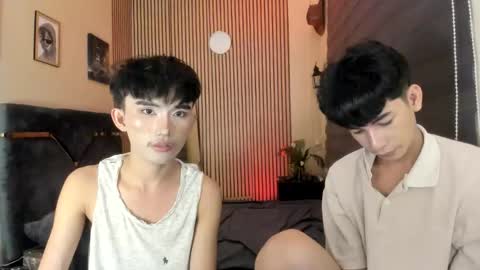 Snapshot of alluring_alpha chatting on 10.22.25 kim and josh online show from 10.22.25