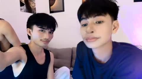 Snapshot of alluring_alpha chatting on 07.20.26 kim and josh online show from 07.20.26