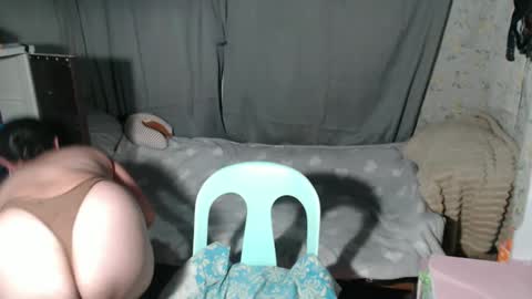 Snapshot of alluring_bobbies chatting on 12.03.24 dhiharu online show from 12.03.24