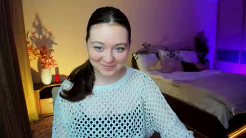 alluringeyess online show from 11.12.25