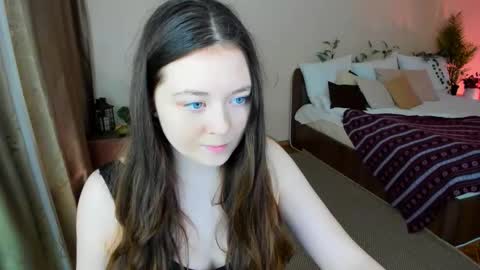 Snapshot of alluringeyess chatting on 02.07.26 alluringeyess online show from 02.07.26