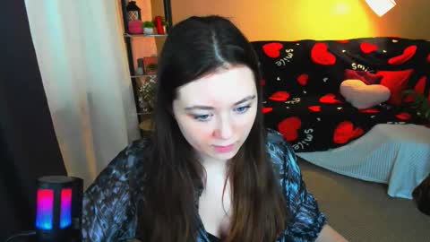 Snapshot of alluringeyess chatting on 02.10.26 alluringeyess online show from 02.10.26