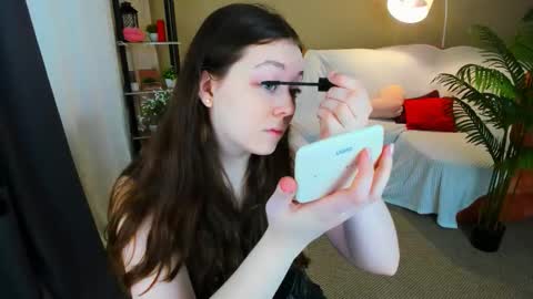 Snapshot of alluringeyess chatting on 02.21.26 alluringeyess online show from 02.21.26