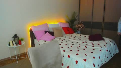 alluringeyess online show from 04.03.26