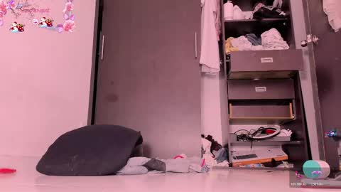 Snapshot of ally_cantero chatting on 04.26.26 NEW VIDEOS IN MY PROFILE online show from 04.26.26