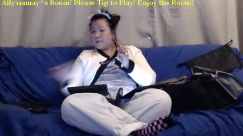 Allyssamay online show from 12.05.24