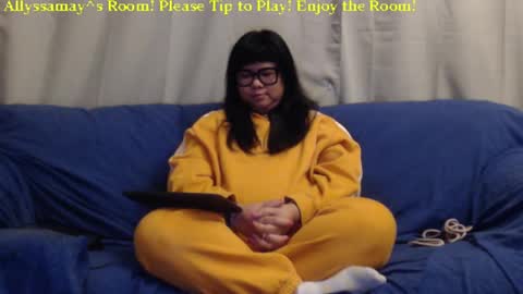 Allyssamay online show from 12.14.24