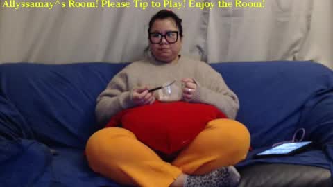 Allyssamay online show from 02.23.25