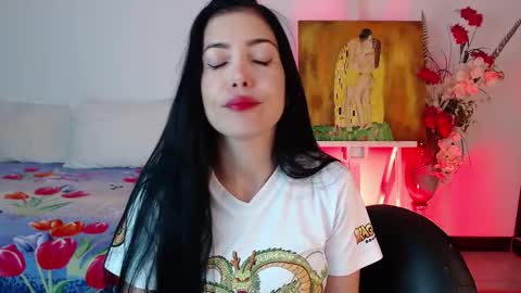 alma_art_ online show from 09.20.25