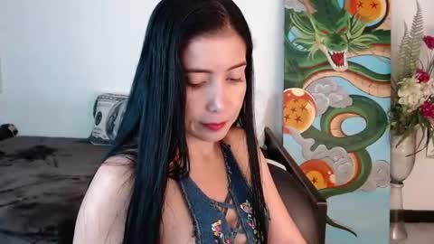 Snapshot of alma_art_ chatting on 06.16.26 alma_art_ online show from 06.16.26