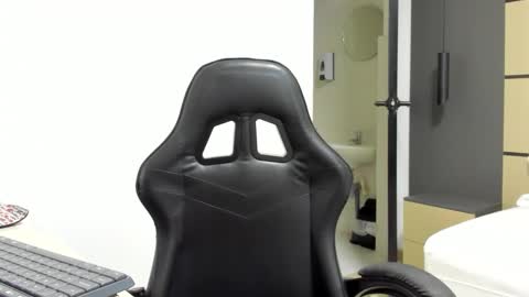 ALMA FENIX  online show from 03.17.26