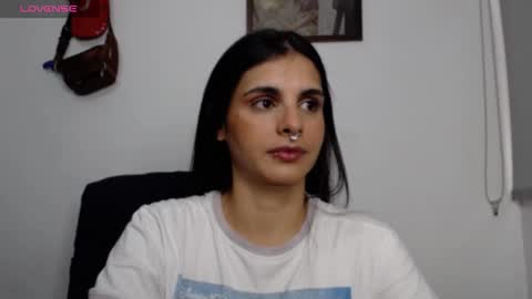 Snapshot of alma_sweet chatting on 09.25.25 Arhantxa online show from 09.25.25