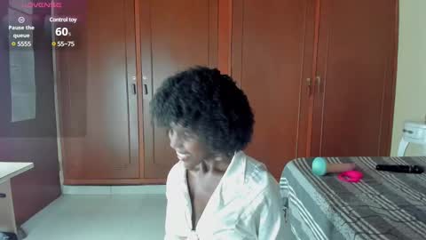   online show from 03.08.25