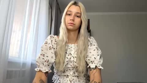 Arina online show from 09.24.25