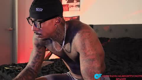 Snapshot of almightycnote chatting on 01.18.26 Almightycnote online show from 01.18.26