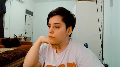 Almond online show from 10.09.25