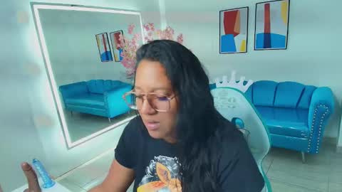 Alondra  online show from 01.14.26