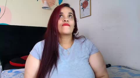 Snapshot of alondra_zaens chatting on 05.07.26 Alondra online show from 05.07.26