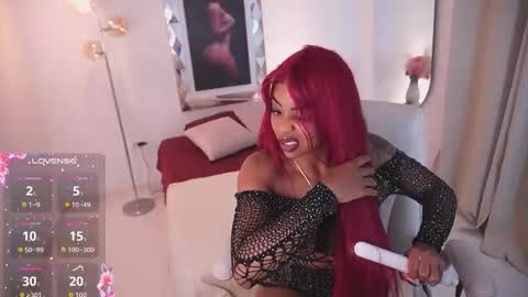 Alondra online show from 10.30.25