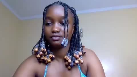 Elly online show from 11.18.25