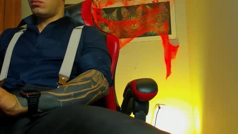 Snapshot of alpha_dominus_ chatting on 11.02.25 alpha_dominus_ online show from 11.02.25