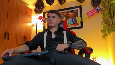 alpha_dominus_ online show from 11.20.25